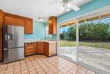 1710 Fallbrook Ave - Photo 4