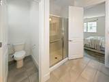1565 Pratt Pl - Photo 43