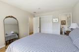 2586 Bobolink Dr - Photo 16