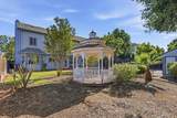 21075 Greenleaf Dr - Photo 73