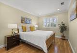 1071 Hillview Dr - Photo 31