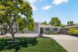 565 Carrick Ct - Photo 2