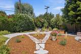 995 Warwick Ct - Photo 36