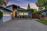 995 Warwick Ct - Photo 4