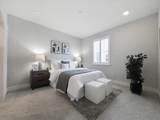 1506 Bond St - Photo 17