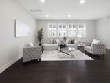 1506 Bond St - Photo 3