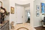 647 Elmwood Dr - Photo 4