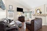 647 Elmwood Dr - Photo 9