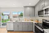 178 Buskirk St - Photo 17