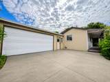 208 Kamson Way - Photo 2
