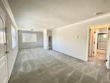 466 Fair Oaks Ave - Photo 2