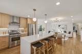 250 Alexander Ave - Photo 2