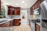 932 Lundy Ln - Photo 11