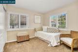 7021 Molluk Way - Photo 24