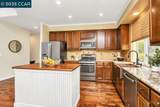 7021 Molluk Way - Photo 8
