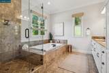 10 Candlelight Lane - Photo 30