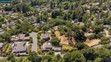 10 Candlelight Lane - Photo 49
