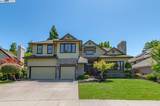 942 Finovino Ct - Photo 1