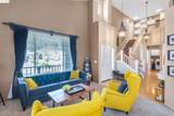 561 Orange Ct - Photo 4