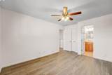 650 Fargo Ave 4 - Photo 31