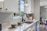 556 Norvell St - Photo 14
