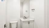 1668 Clement Ave - Photo 20