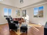 2520 Bedford Ave - Photo 26