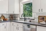 2556 Carisbrook Dr - Photo 32