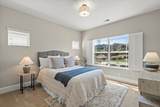 940 Davinci Cir - Photo 25