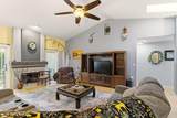 1521 Las Brisas Dr - Photo 12