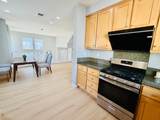 562 Montego Ter - Photo 15