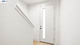 1668 Clement Ave - Photo 3