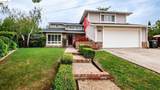 2214 Peyton Ct - Photo 2