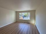 370 Bartlett St 3 - Photo 6