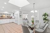 900 Plymouth Dr - Photo 8