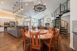 9247 Holly Hill Dr - Photo 19