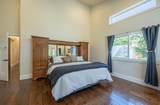 9247 Holly Hill Dr - Photo 44