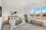 918 Lundy Ln - Photo 25