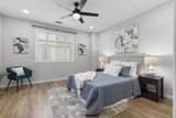 900 Old Oak Ln 3 - Photo 23
