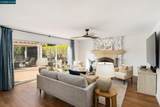 46 Saint Mark Ct - Photo 15