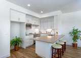 903 Lundy Ln - Photo 3