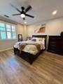900 Old Oak Ln 3 - Photo 17
