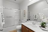 900 Old Oak Ln 3 - Photo 21