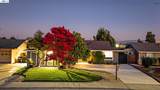 1035 Marigold Rd - Photo 3