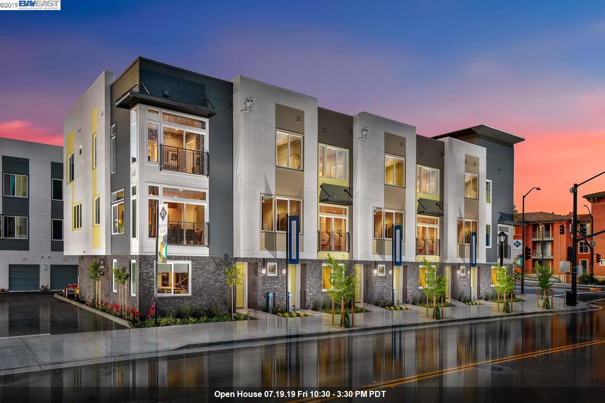 210 Proximity Way - Photo 1