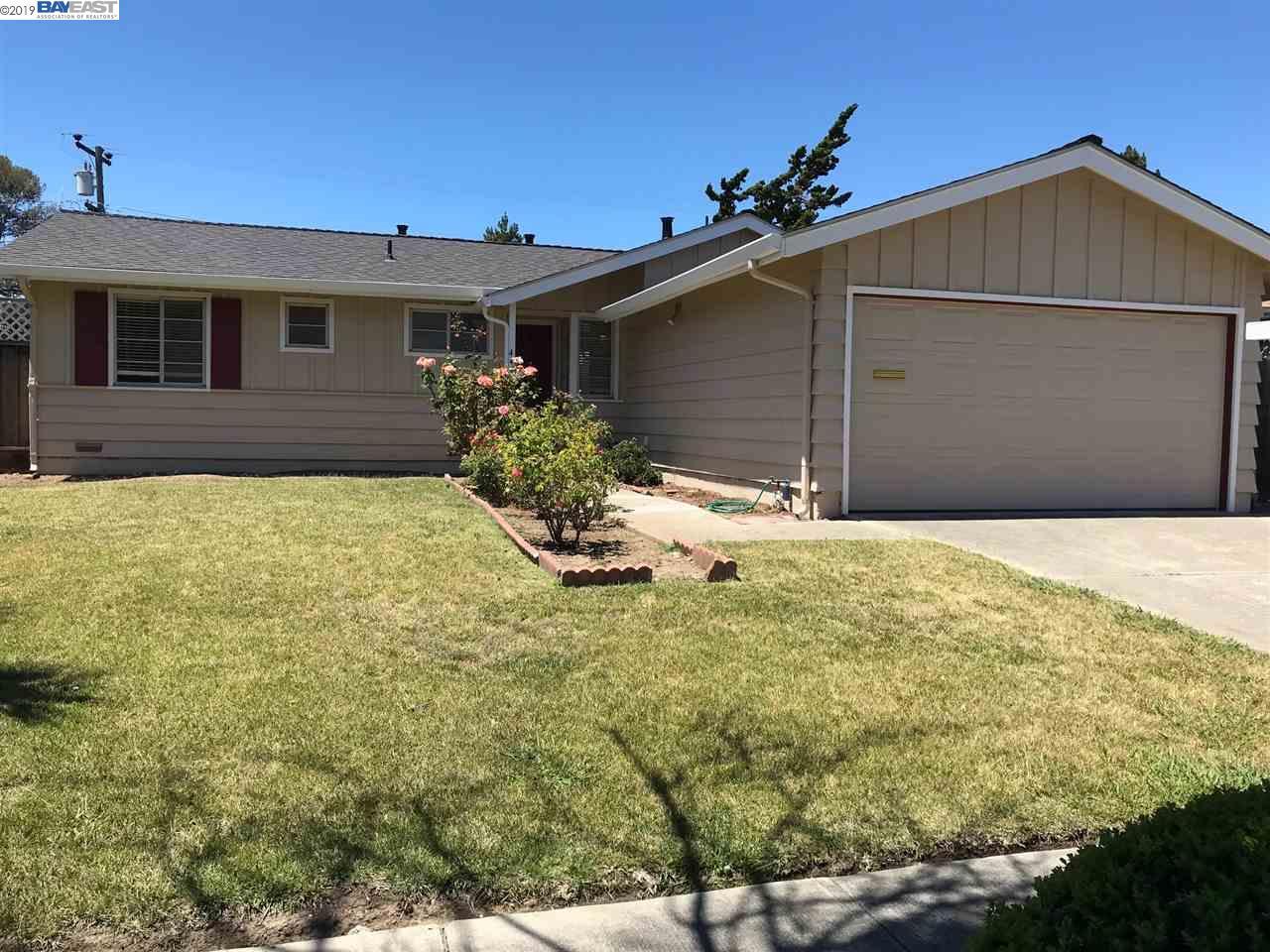 4463 Sloat Rd - Photo 1