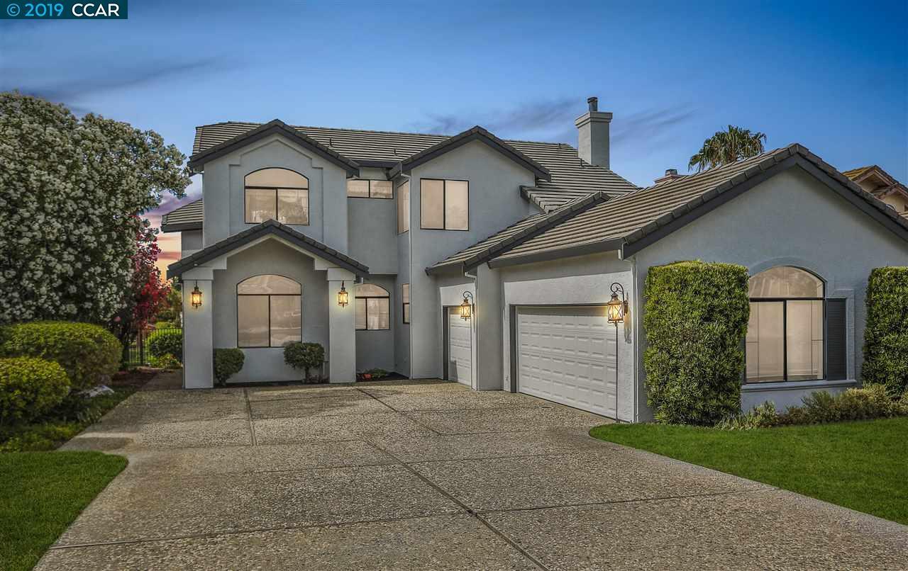 5640 Edgeview Drive - Photo 1