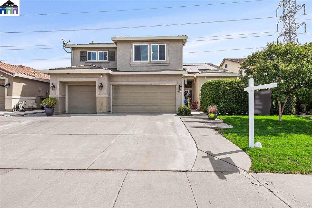 4519 Deer Way - Photo 1