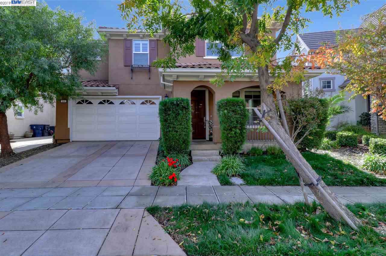 166 Orinda St - Photo 1