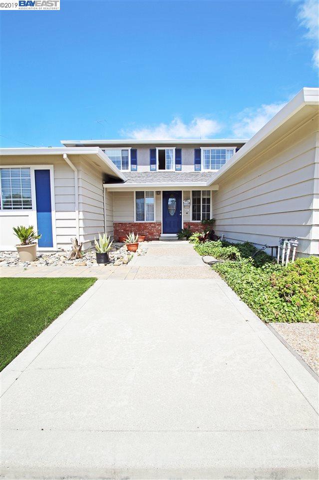 46826 Crawford Street - Photo 1